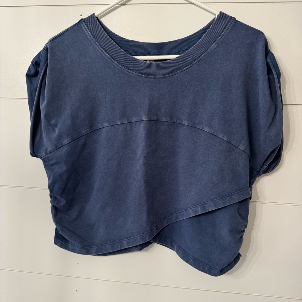 FP Movement Hotshot crossoverr set
Midnight Navy
XL
Excellent condition